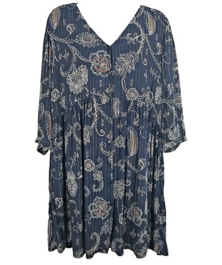 Robe mi-longue doublée.