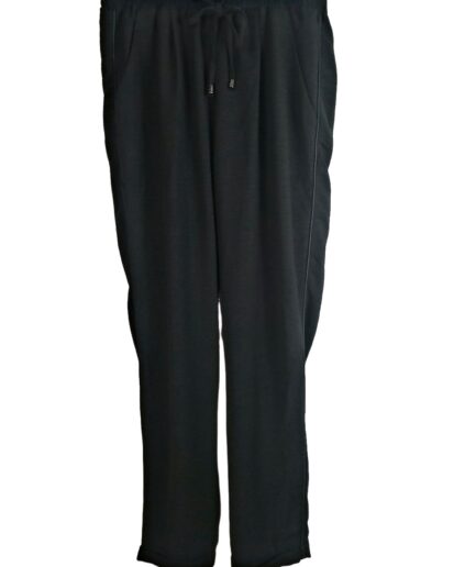 Pantalon élastique de resserrage.